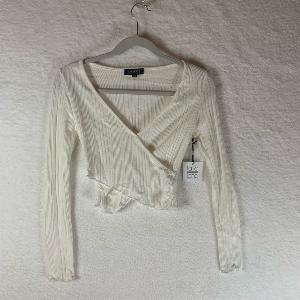 La La Land Creative Co Top‎ V Neck Ruffle Wrap Ivory Womens Sz XS NWT 4931